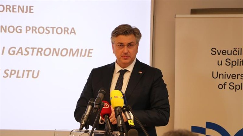 Premijer Plenković o obnovljenom samostanu za potrebe studija: To je prava poruka za Makarsku i Dalmaciju